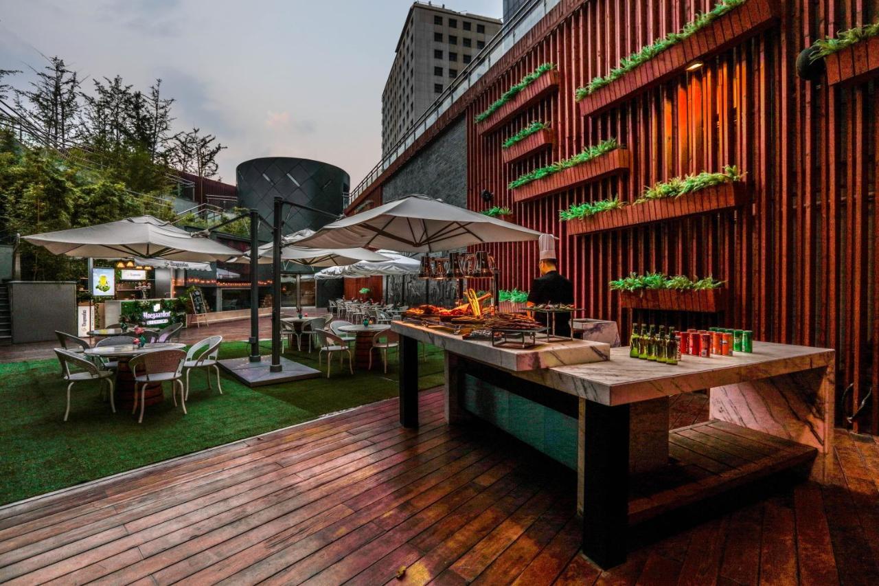 Sofitel Beijing Central Exterior photo